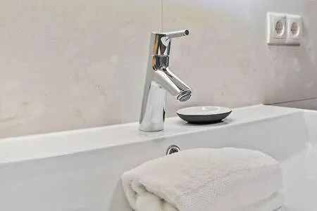 Appartement Stylish Studio In Vibrant City